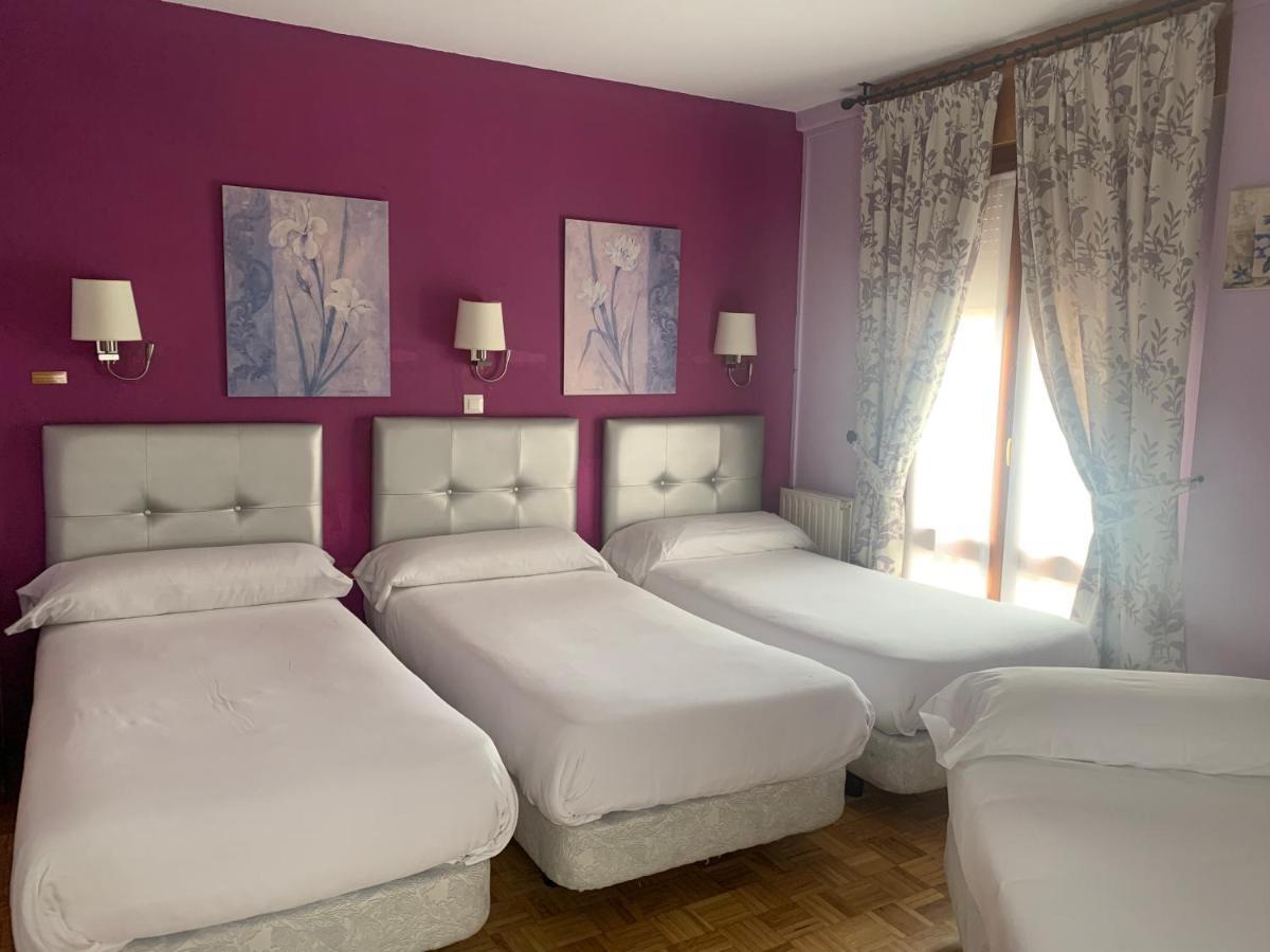 Hostal Docar Lerma Exterior photo