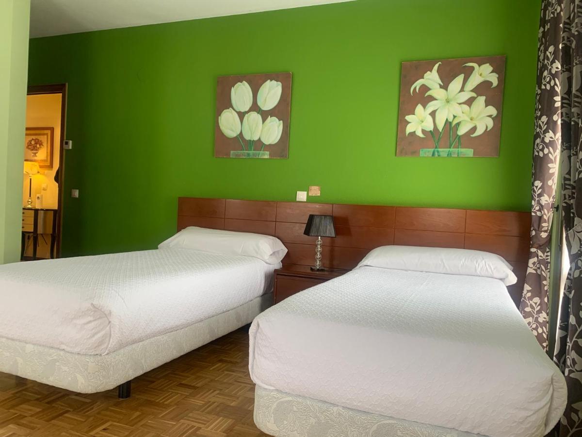 Hostal Docar Lerma Exterior photo